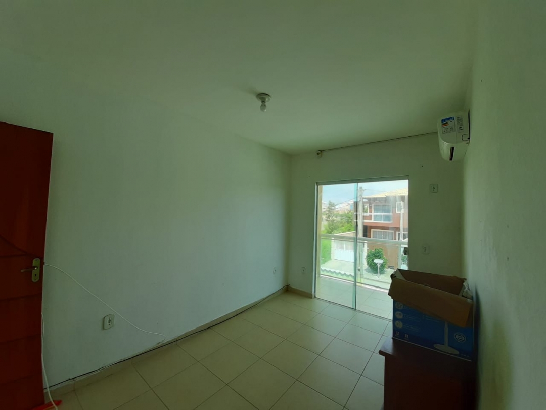 Casa à venda com 3 quartos, 180m² - Foto 8