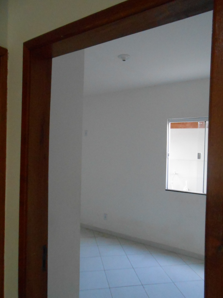 Casa à venda com 3 quartos, 108m² - Foto 9