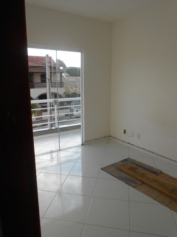 Casa à venda com 3 quartos, 108m² - Foto 11