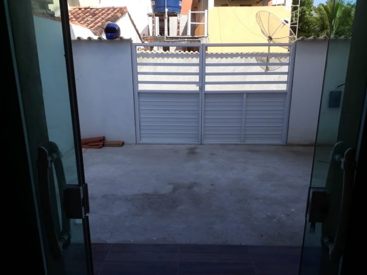 Casa à venda com 2 quartos, 90m² - Foto 12