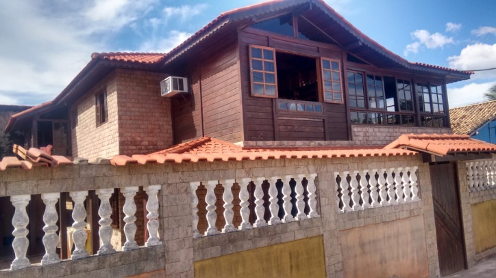 Casa de Condomínio à venda com 3 quartos, 400m² - Foto 1